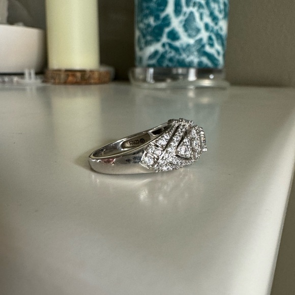 Vintage Sterling Silver Ring - Picture 10 of 11